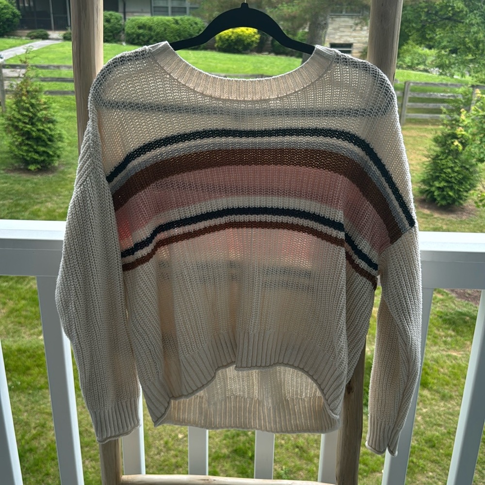 AMERICAN EAGLE